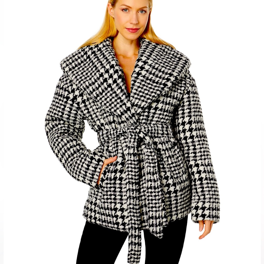 Blank nyc XS tweed puffer jacket in Pure Emotion